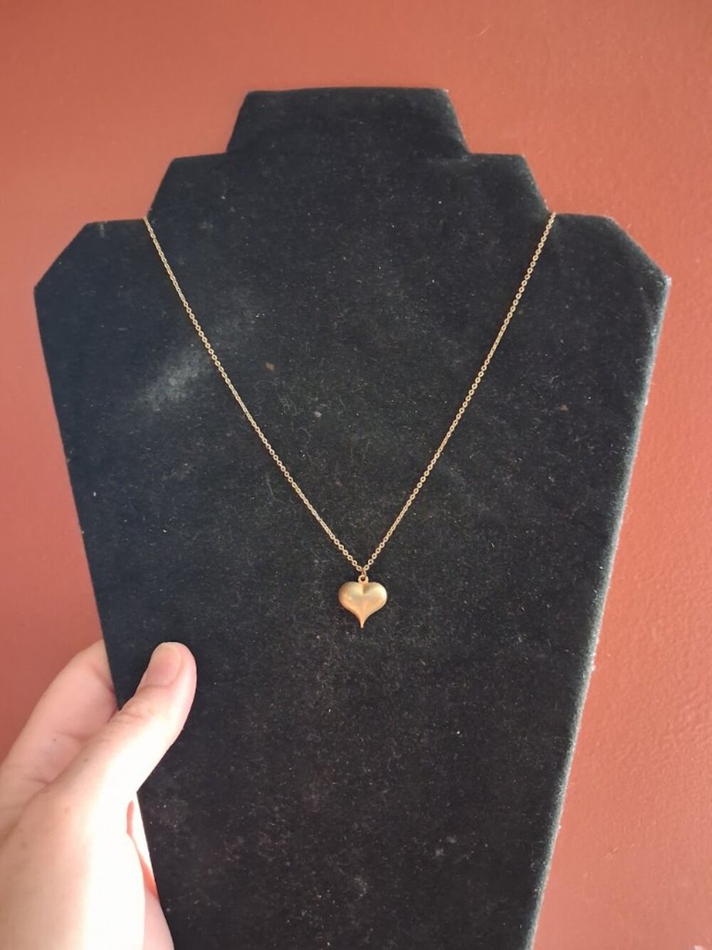 Dainty 16 inch Heart necklace